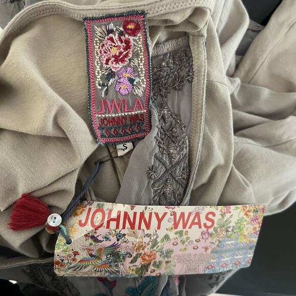 Johnny Was Mishka Rose Floral Embroidered Tunic Top Pink Size Small - Picture 11 of 11